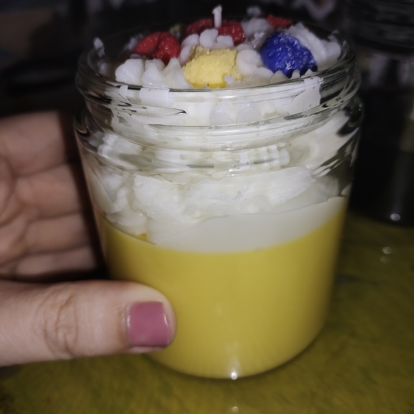 Fruit Loop Candle - Picture 2 of 2